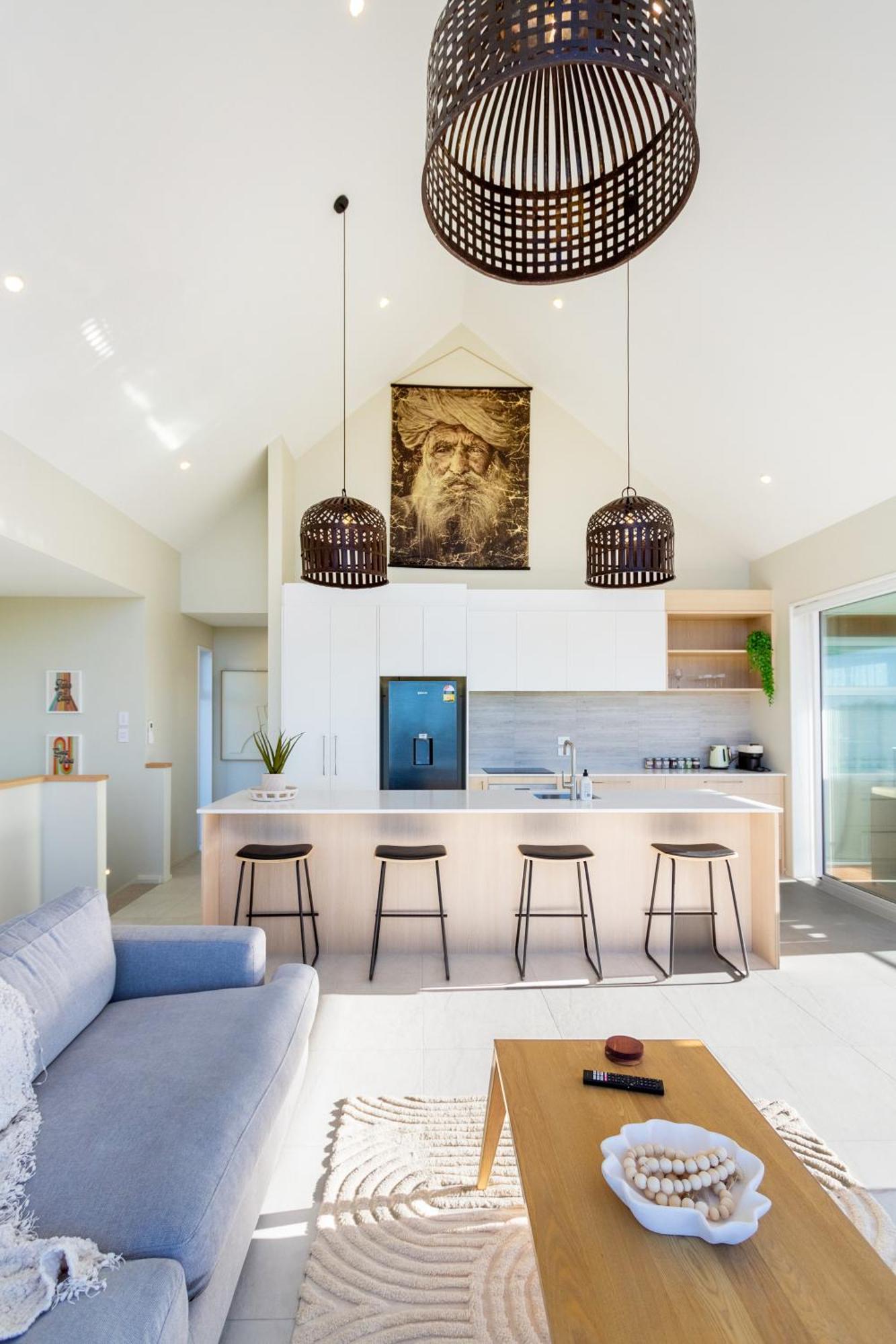 Luxury Beachside Living Elegant 3-Bedroom Haven Christchurch Buitenkant foto